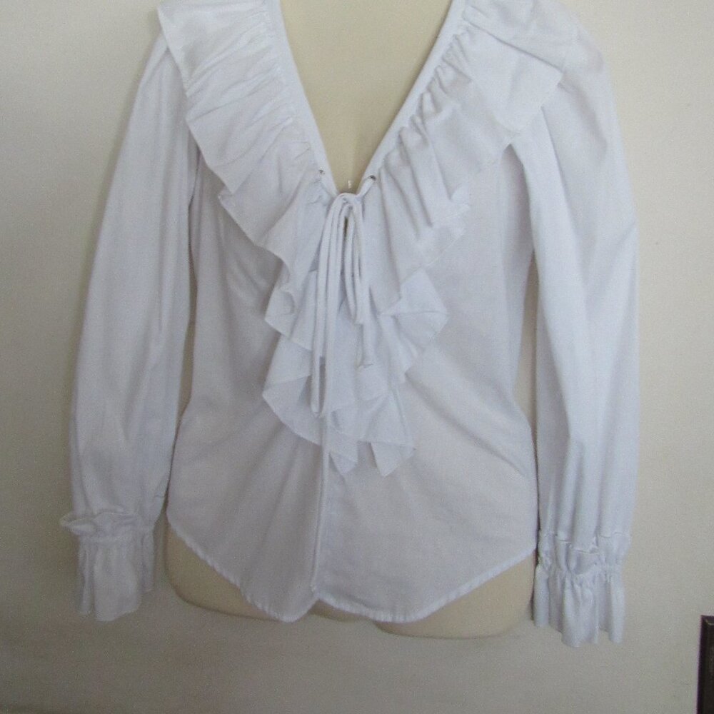 Western Collection Women Ruffled long sleeve top